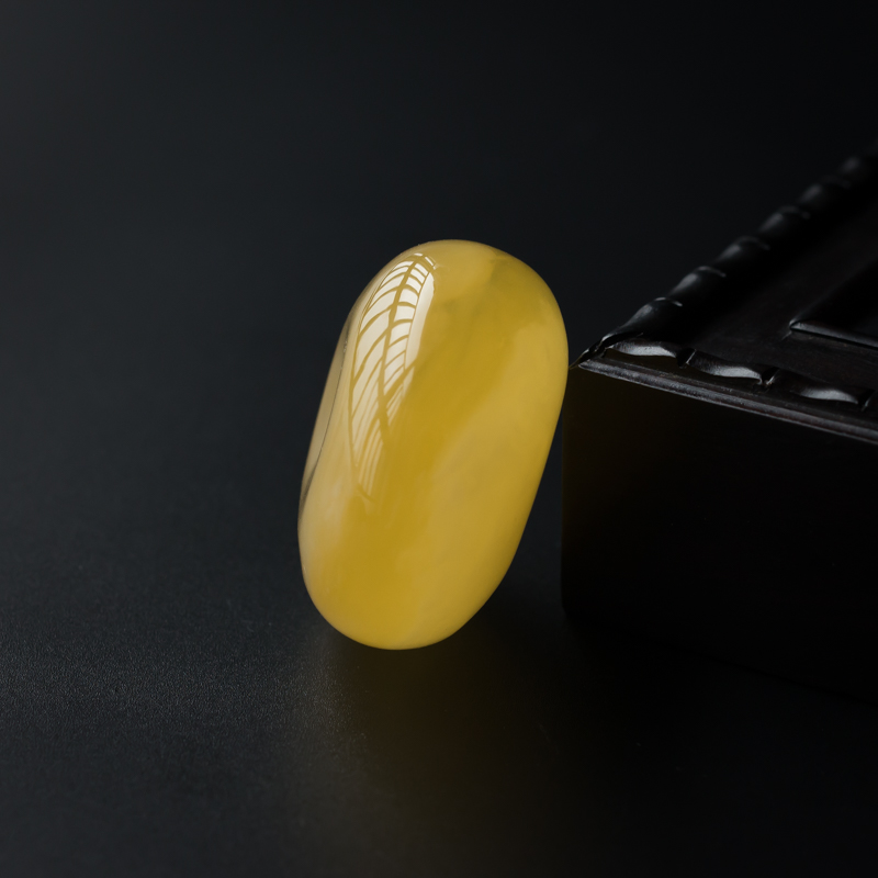 波罗的海天然满蜜鸡油黄蜜蜡吊坠-红掌柜