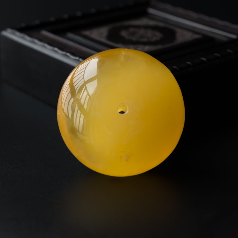 波罗的海满蜜鸡油黄蜜蜡平安扣吊坠-红掌柜