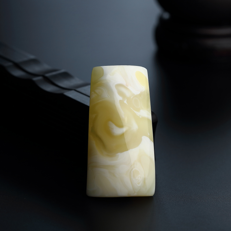 白花蜜无事牌吊坠-红掌柜