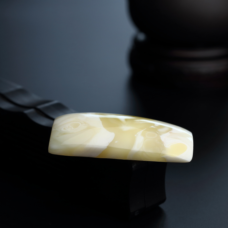 蜜蜡无事牌吊坠-红掌柜