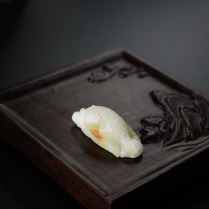 白蜜吊坠-红掌柜