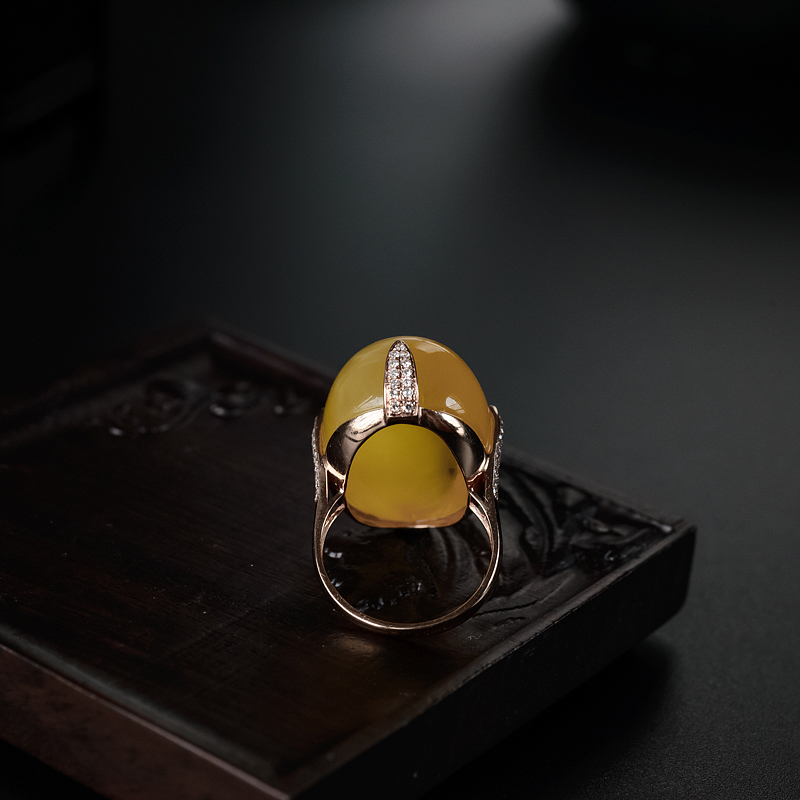 天然蜜蜡挂件-红掌柜