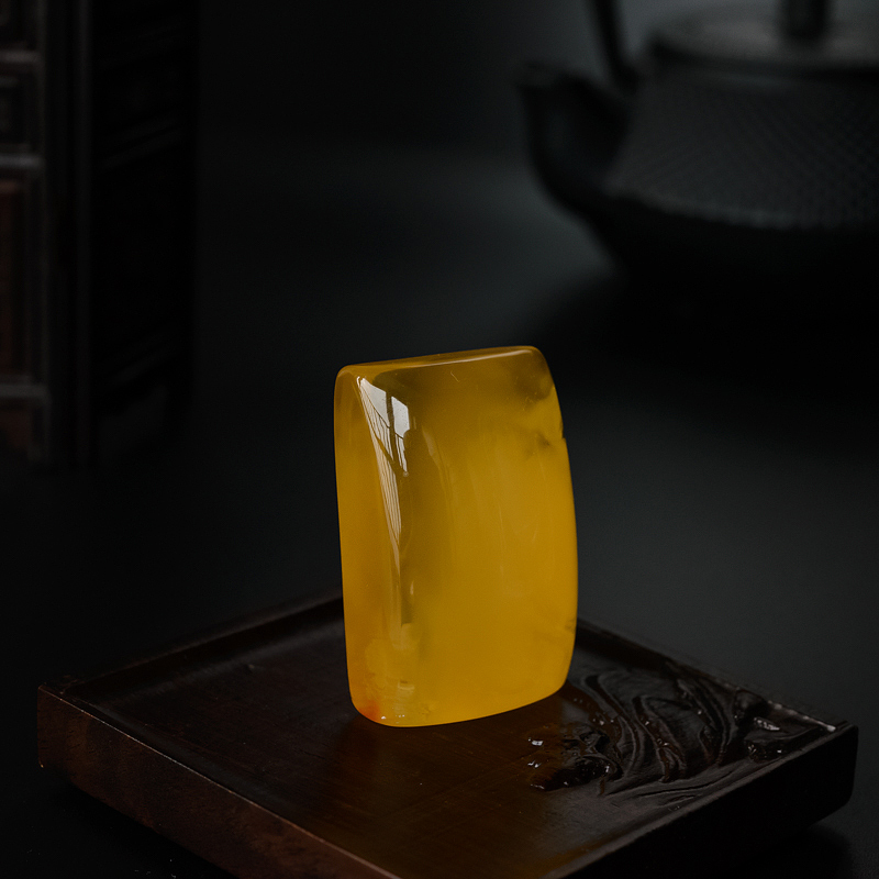 金包蜜吊坠-红掌柜