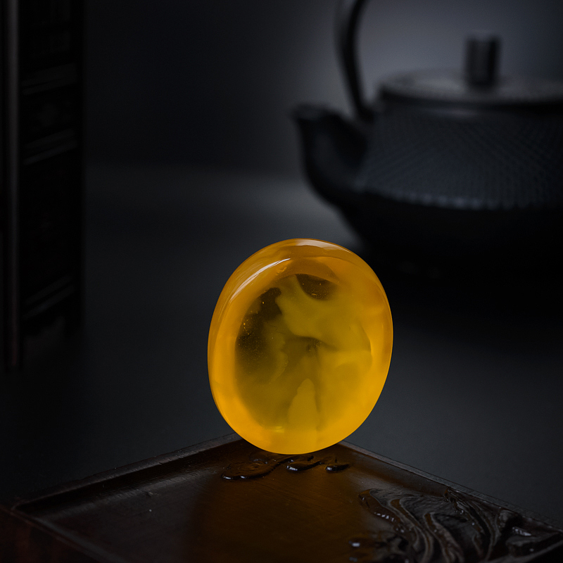 蜜蜡随形吊坠-红掌柜