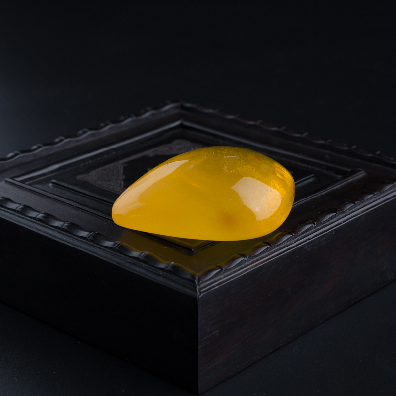 蜜蜡吊坠-红掌柜