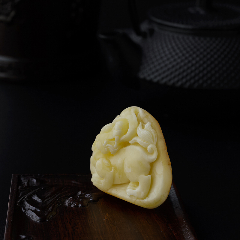 满蜜白蜜蜜蜡貔貅吊坠-红掌柜