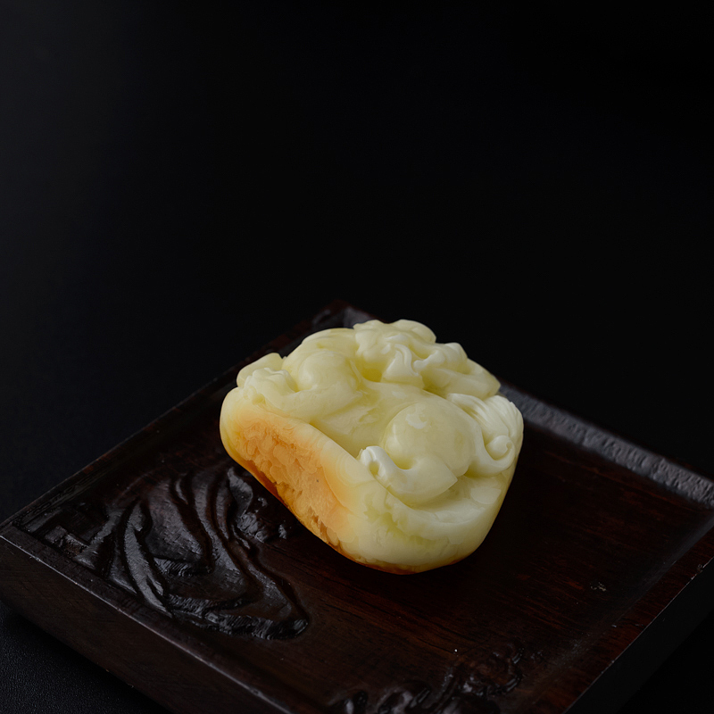 白蜜蜜蜡貔貅吊坠-红掌柜