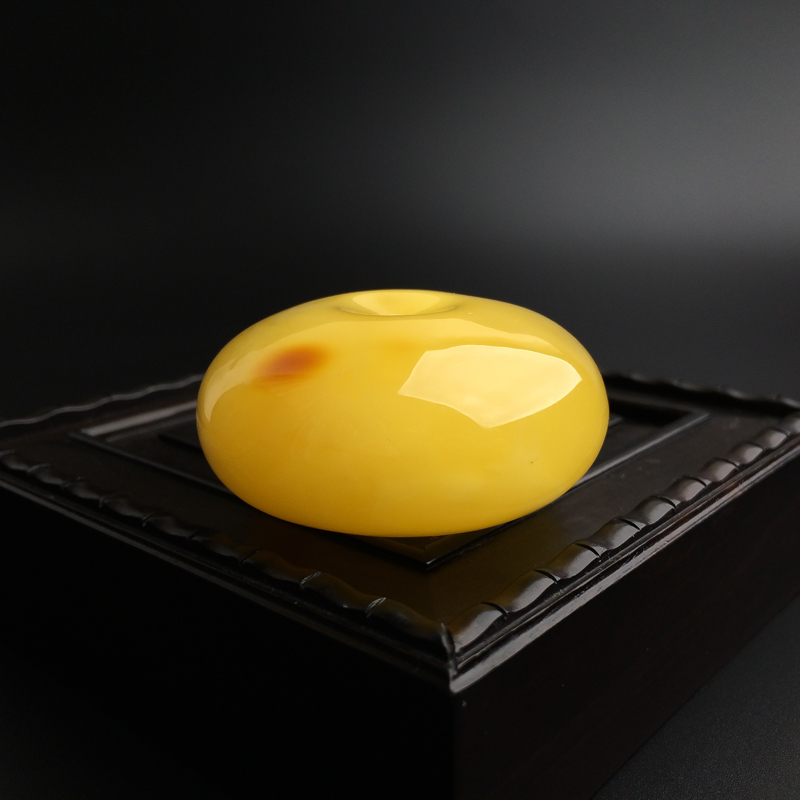 鸡油黄蜜蜡平安扣-红掌柜