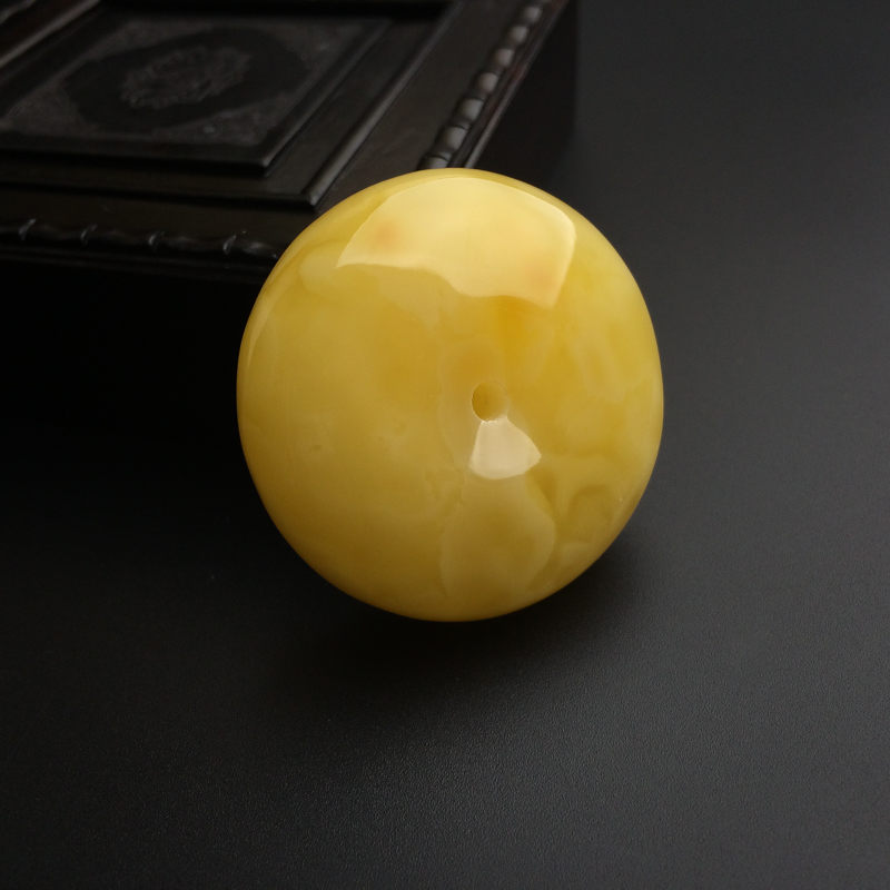 鸡油黄蜜蜡平安扣-红掌柜