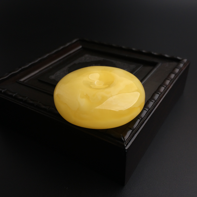 鸡油黄蜜蜡吊坠-红掌柜