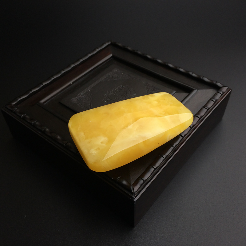 鸡油黄蜜蜡吊坠-红掌柜