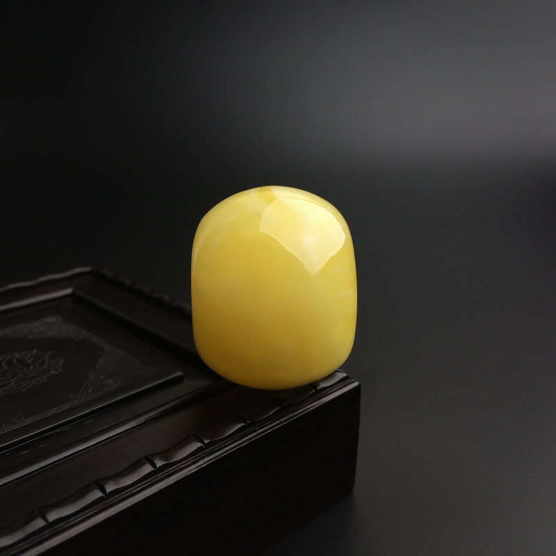 蜜蜡苹果珠吊坠-红掌柜