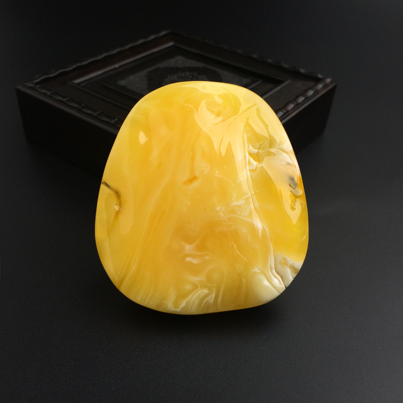 天然白蜜龙吊坠-红掌柜