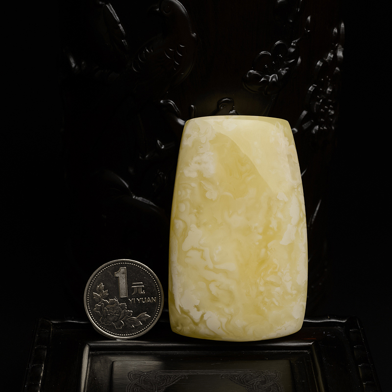 天然蜜蜡无事牌吊坠-红掌柜