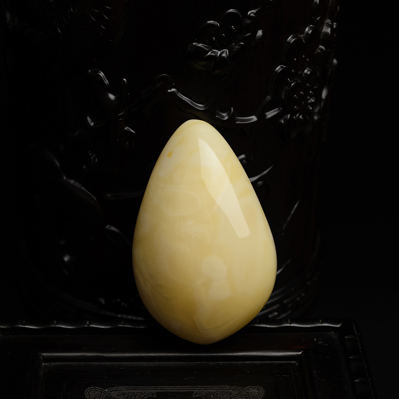 白花蜜蜜蜡随形吊坠-红掌柜