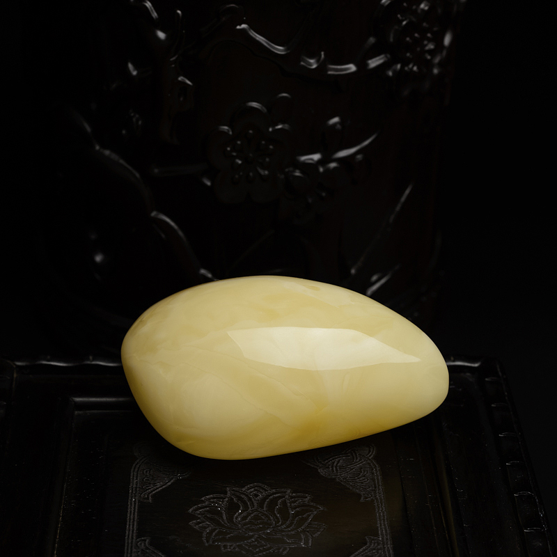 白花蜜随形吊坠-红掌柜