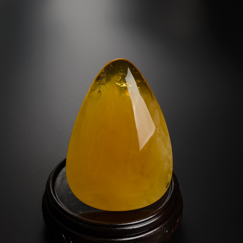 波罗的海天然鸡油红蜜蜡随形吊坠 - 红掌柜