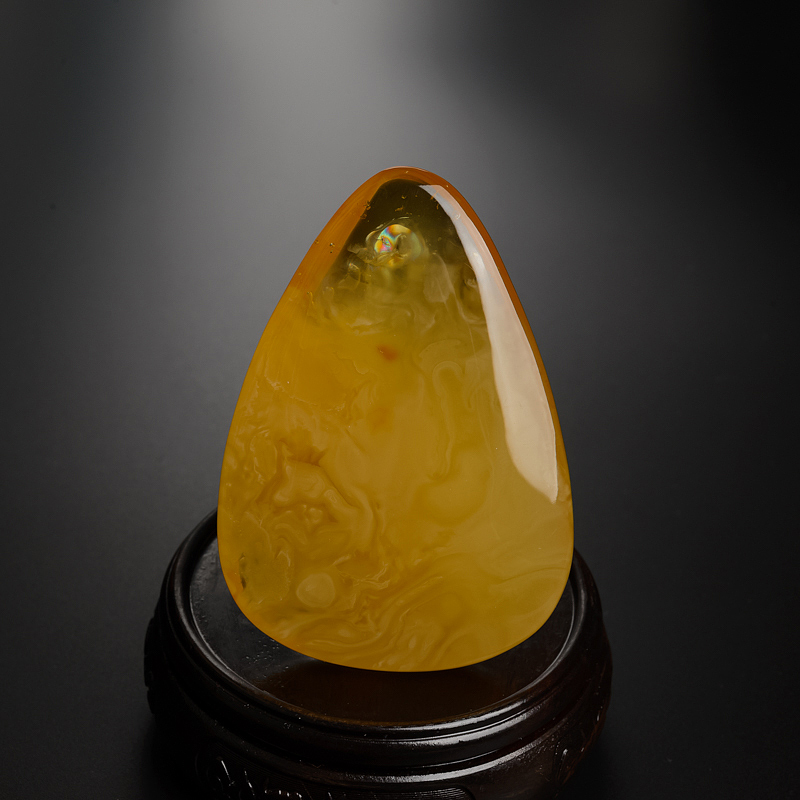 天然鸡油红蜜蜡随形吊坠 - 红掌柜