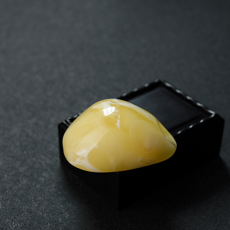 黄白蜜蜜蜡随形吊坠 - 红掌柜