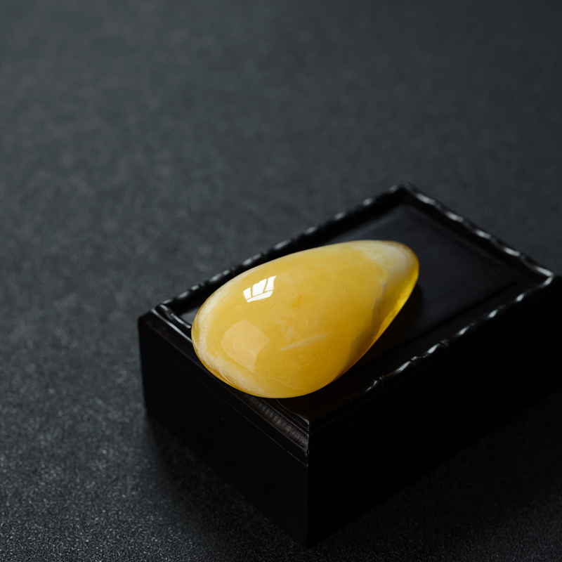 波罗的海金绞蜜蜜蜡随形吊坠 - 红掌柜