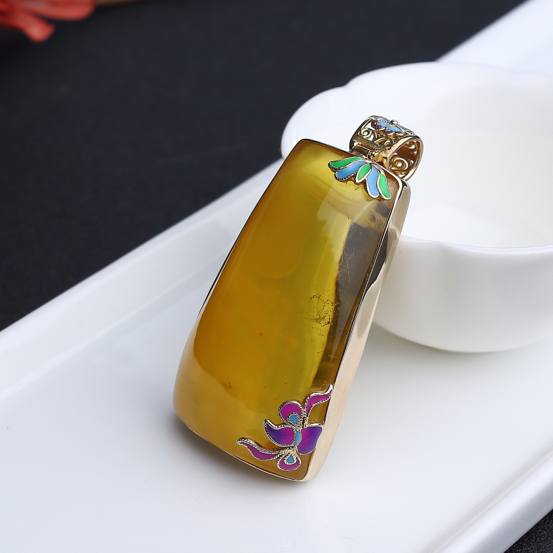天然银镶金绞蜜鸡油黄蜜蜡吊坠 - 红掌柜