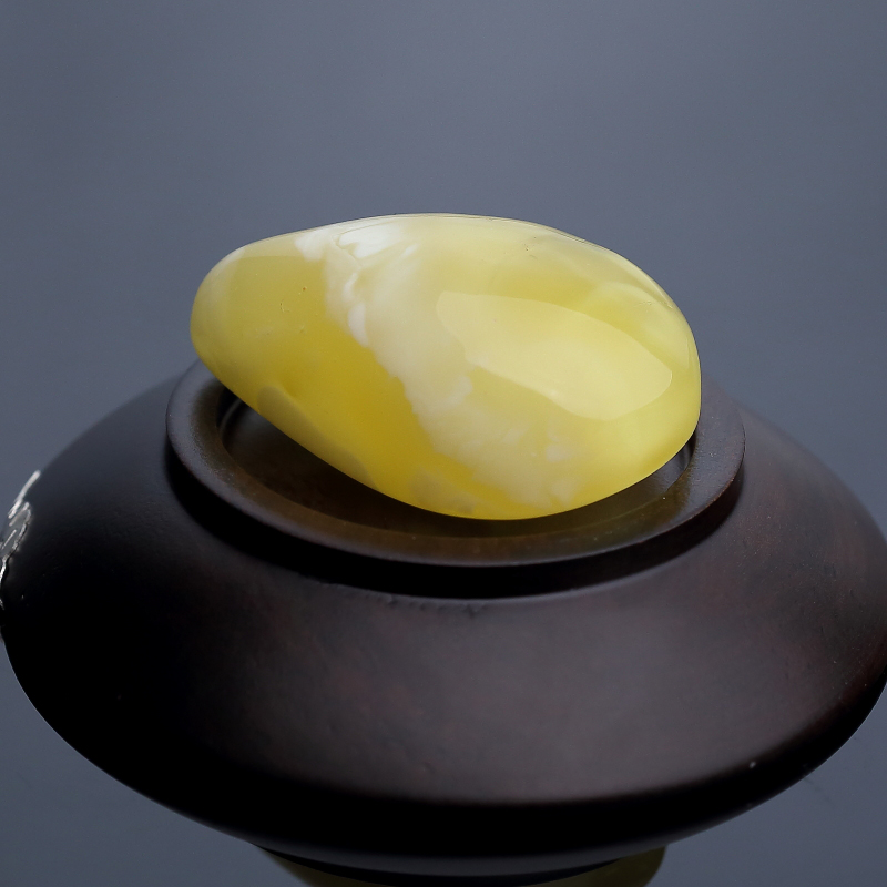 鸡油黄白花蜜蜜蜡随形吊坠-红掌柜