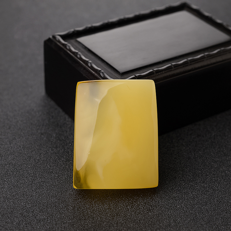 鸡油黄金绞蜜无事牌吊坠-红掌柜