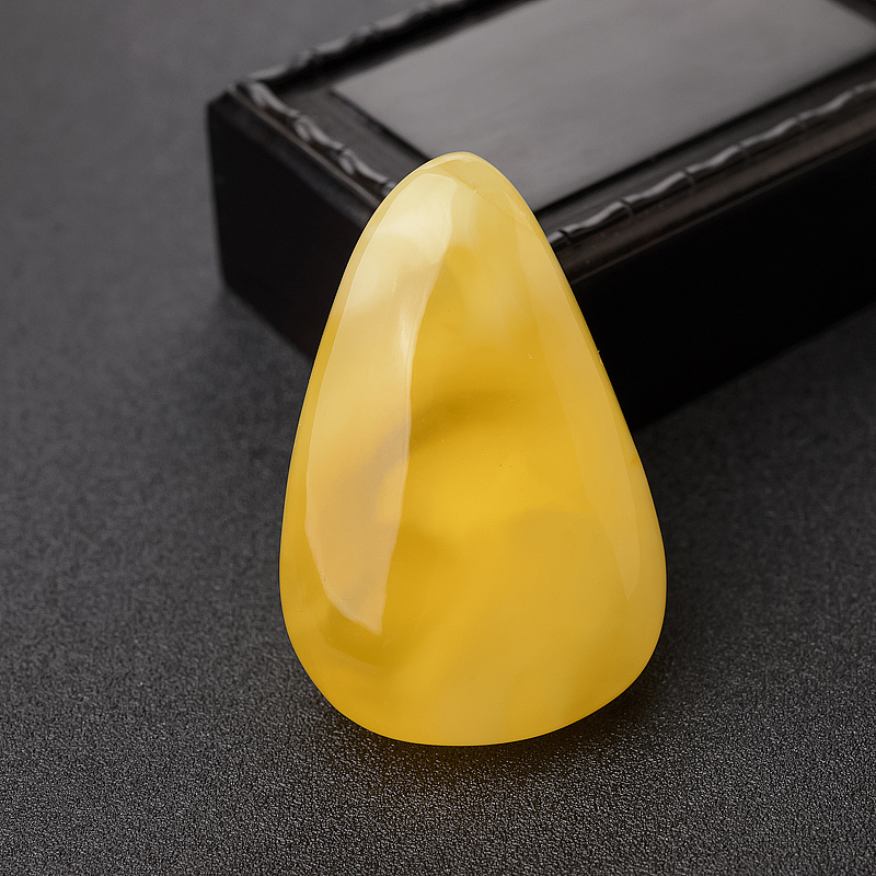 鸡油黄蜜蜡随形吊坠-红掌柜