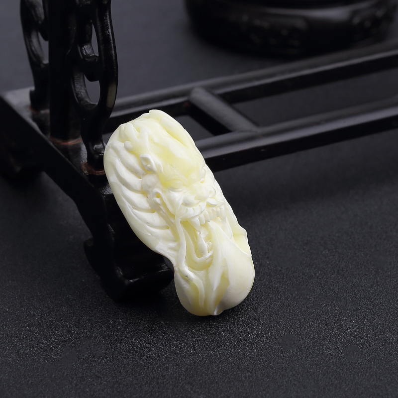 波罗的海白蜜蜜蜡龙吊坠-红掌柜