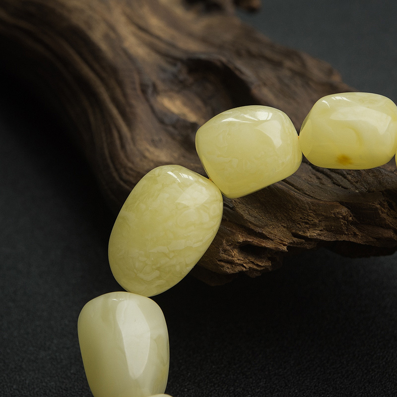 波罗的海蜜蜡随形手串-红掌柜