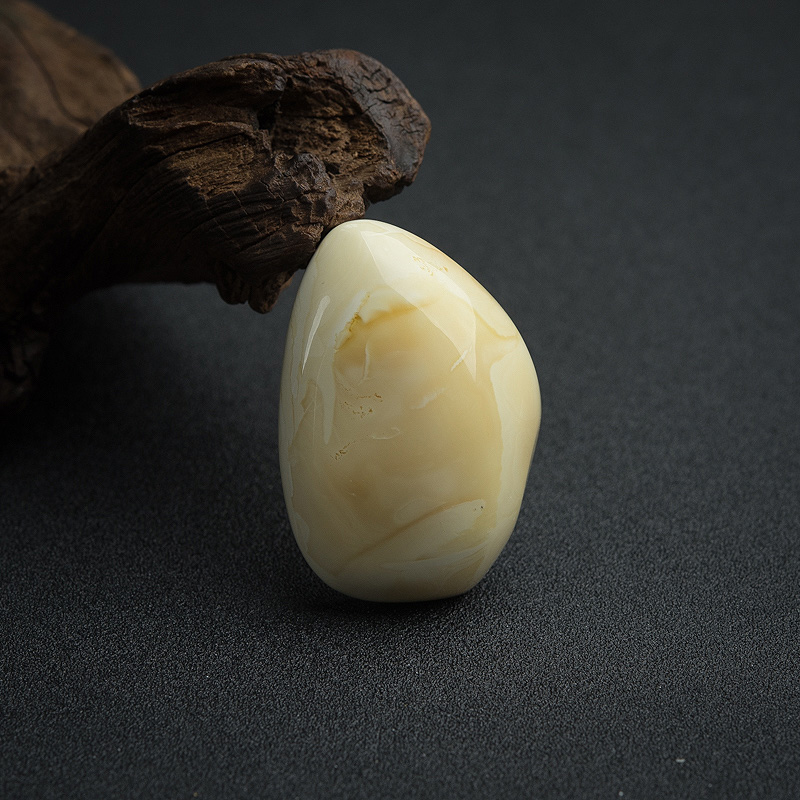 天然白花蜜蜡随形吊坠-红掌柜