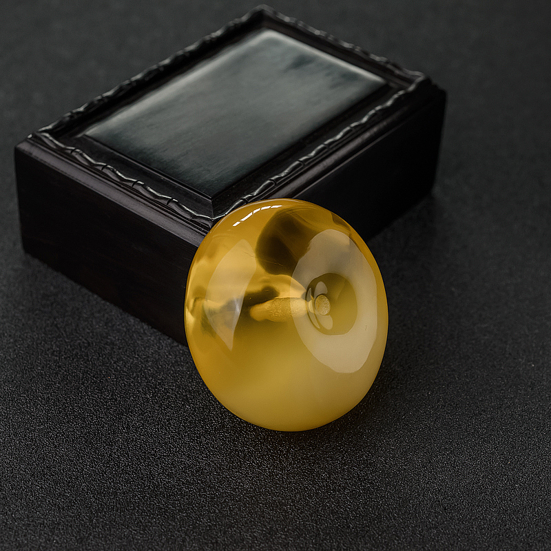 金绞蜜平安扣-红掌柜