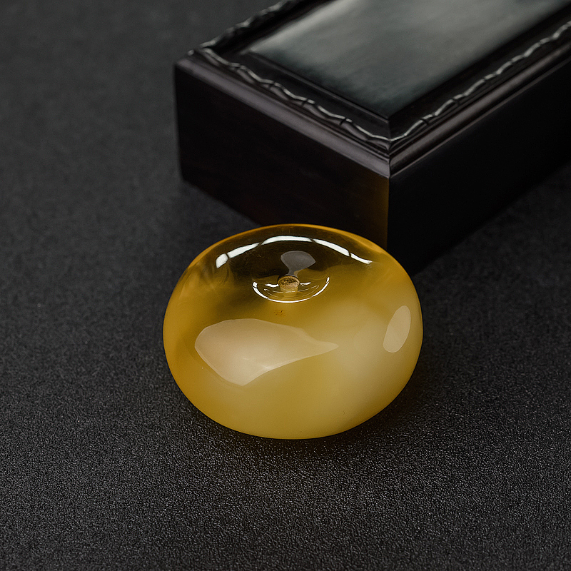 鸡油黄蜜蜡平安扣-红掌柜