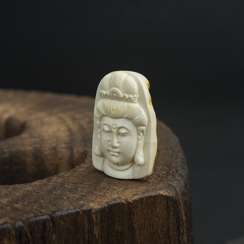 波罗的海带皮象牙白白蜜观音头吊坠-红掌柜