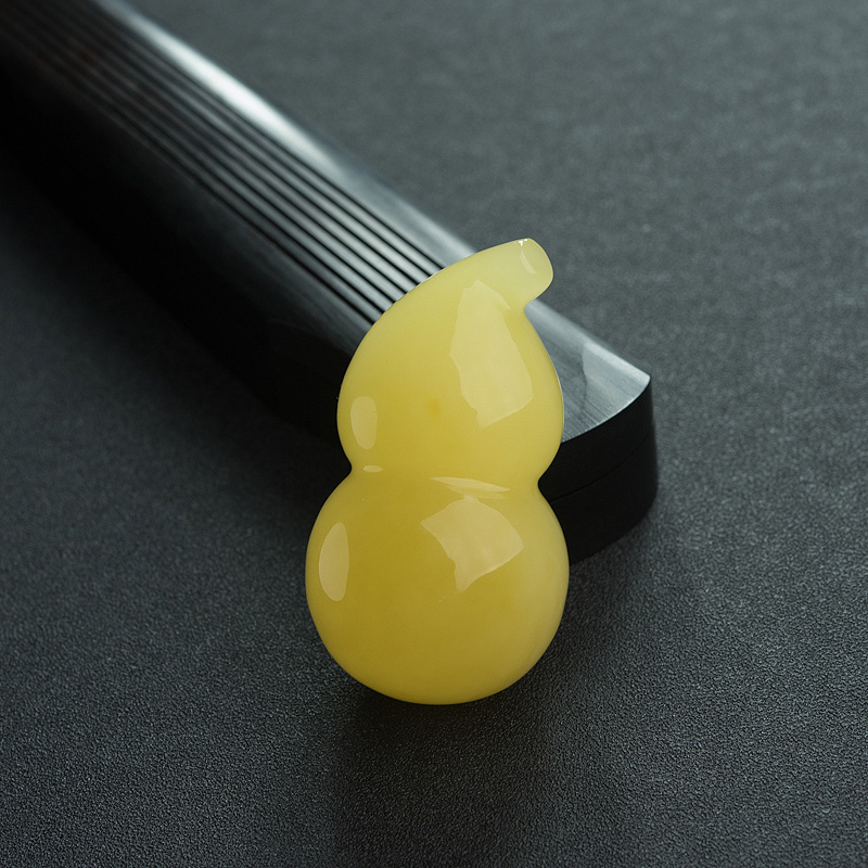 波罗的海鸡油黄蜜蜡葫芦吊坠-红掌柜