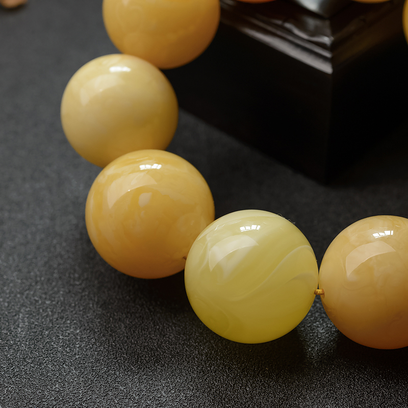 俄罗斯白花蜜蜜蜡手串-红掌柜