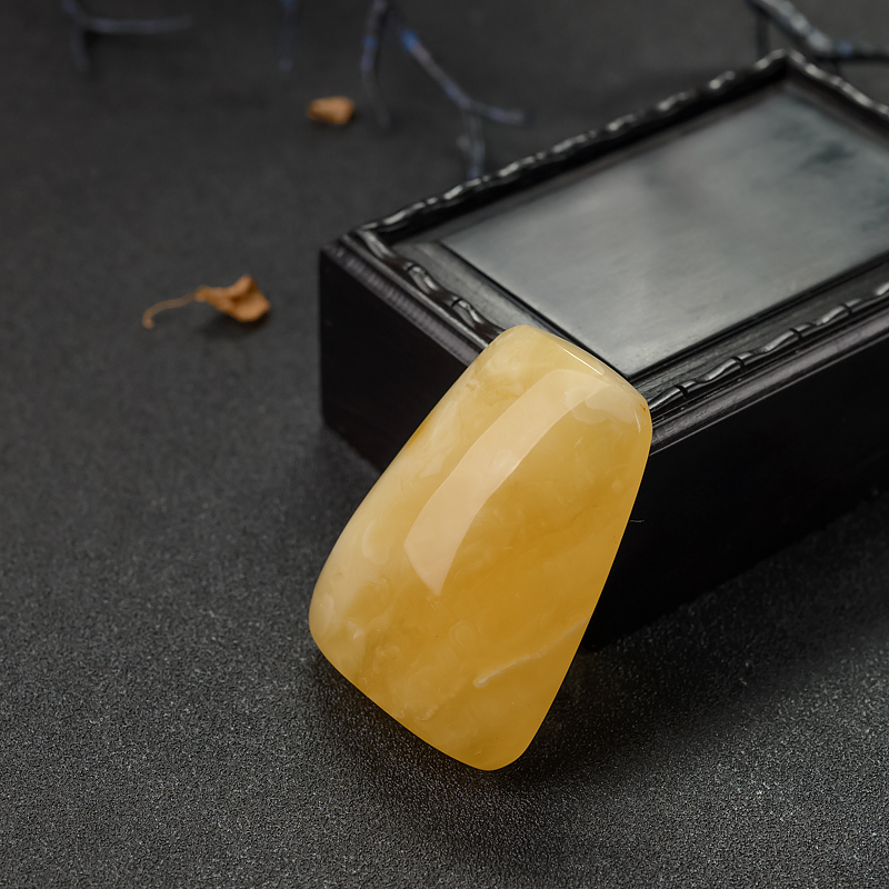 蜜蜡无事牌吊坠-红掌柜