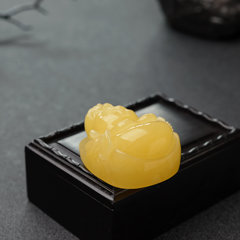 波罗的海天然鸡油黄蜜蜡吊坠-红掌柜