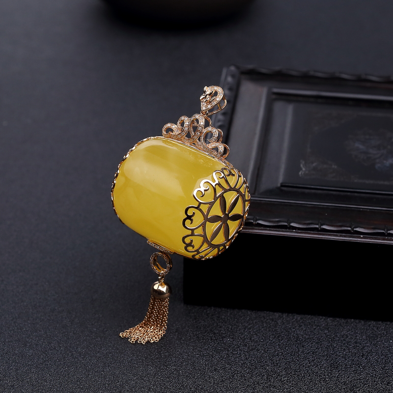 蜜蜡桶珠吊坠-红掌柜