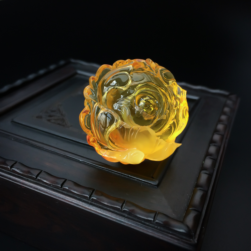 波罗的海天然金包蜜牡丹花吊坠 - 红掌柜