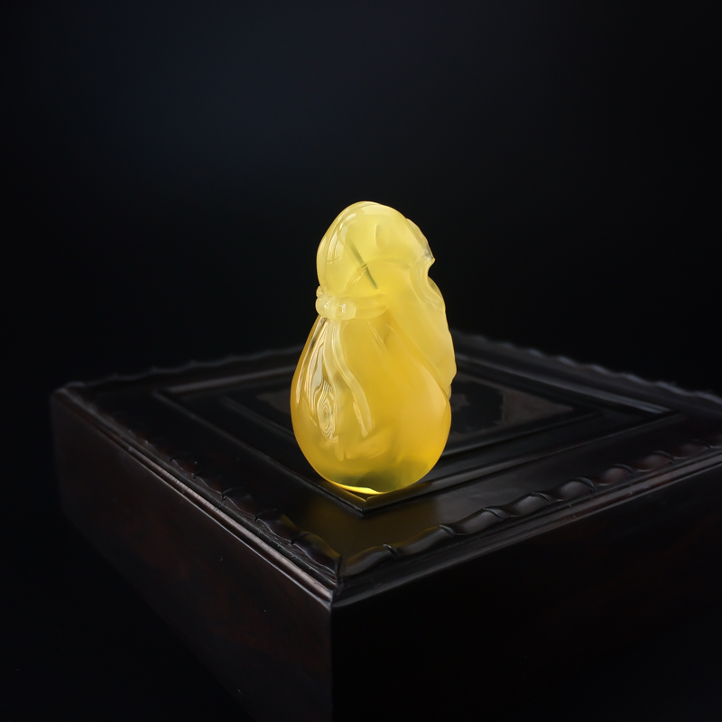 天然金包蜜柠檬黄蜜蜡钱袋吊坠 - 红掌柜