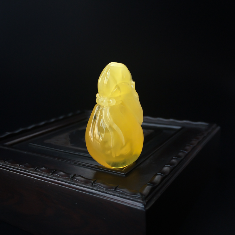 金包蜜柠檬黄蜜蜡钱袋吊坠 - 红掌柜