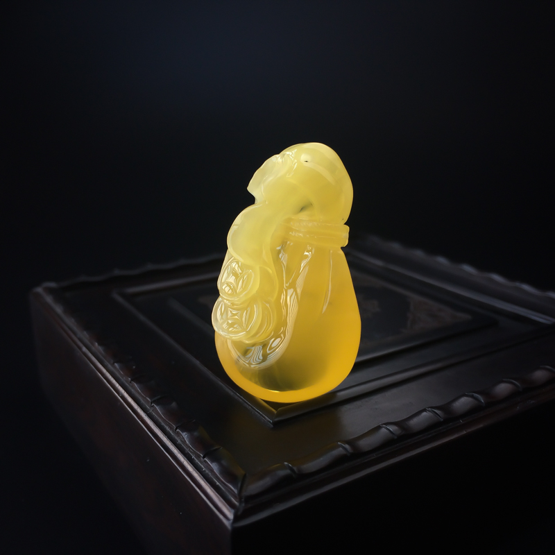 柠檬黄蜜蜡钱袋吊坠 - 红掌柜