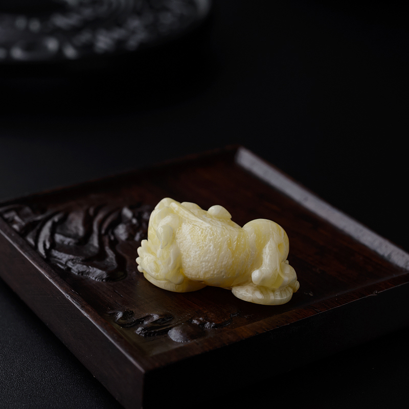 满蜜吊坠-红掌柜