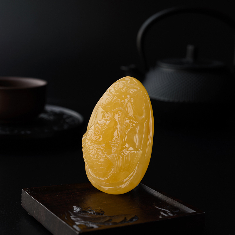 蜜蜡连年有余吊坠-红掌柜