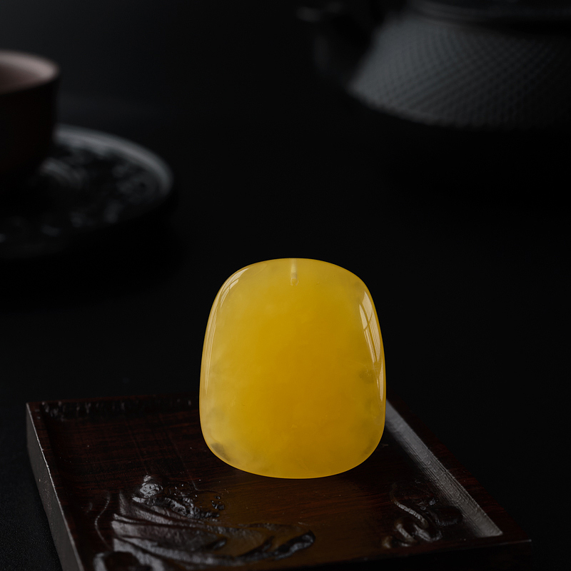 蜜蜡吊坠-红掌柜