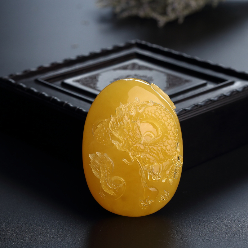 波罗的海天然金包蜜鸡油黄蜜蜡龙吊坠-红掌柜