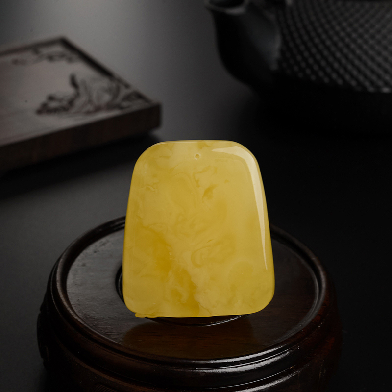 鸡油黄蜜蜡吊坠-红掌柜