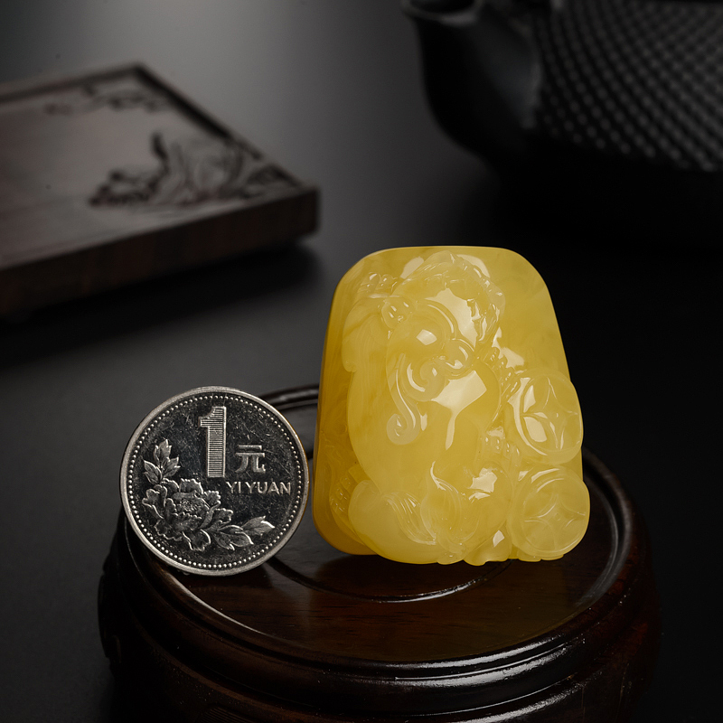 鸡油黄蜜蜡挂坠-红掌柜