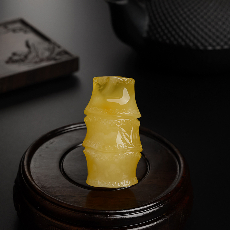 天然鸡油黄蜜蜡竹节吊坠-红掌柜